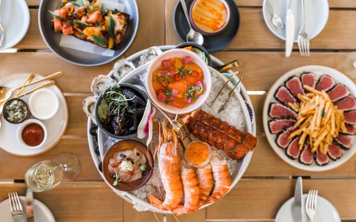 A Culinary Odyssey: Savoring Charleston’s Gastronomic Delights and Seafood